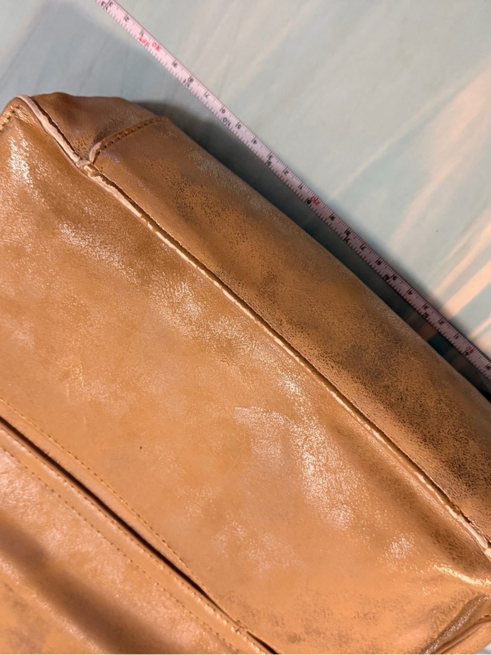 Gianni Bini Metallic Gold / Tan Crossbody with Matching Wallet Set - Picture 10 of 10